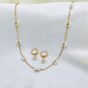 18K Gold Plated White Floral Jewelry Set